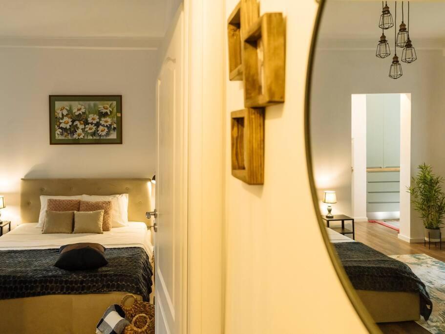 Cozy Studio Next To House Of Parliament Bucharest Luaran gambar